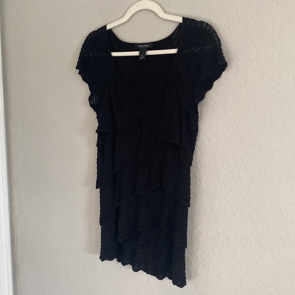 13. Black high end lacy sweater - Picture 2 of 8